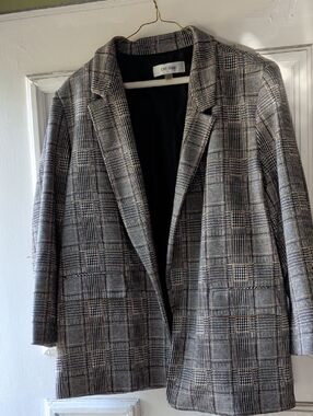 Jones Studio Plaid Blazer in Gray and Black Windowpane